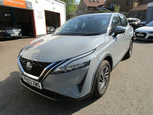Nissan Qashqai 1.3 Dig-t Mhev Acenta Premium Suv Hybri Grey