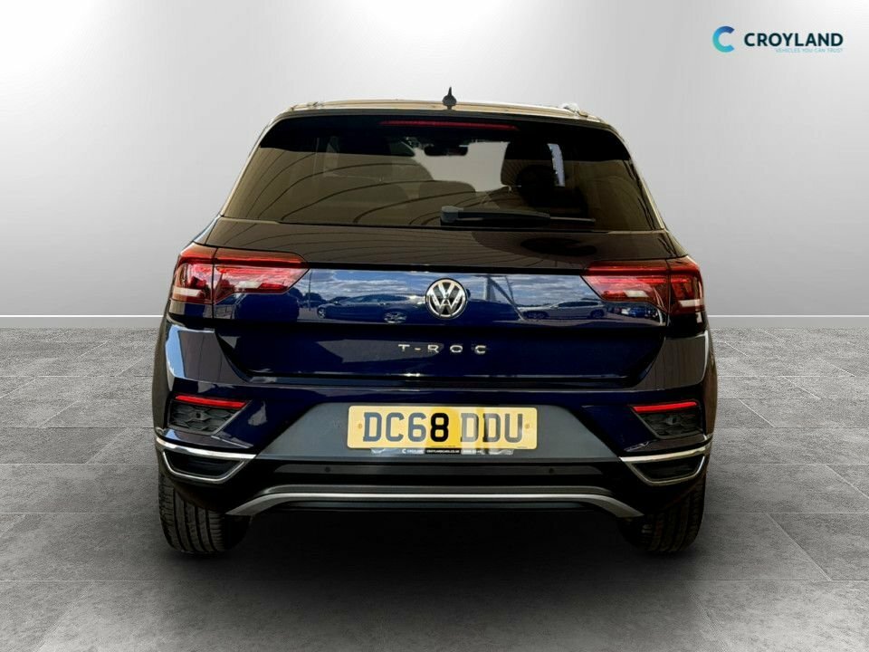 Volkswagen T-Roc 1L Sel DC68DDU Blue #4