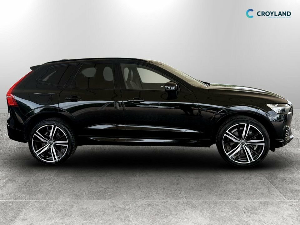 Volvo XC60 2L R-design Pro Black #2