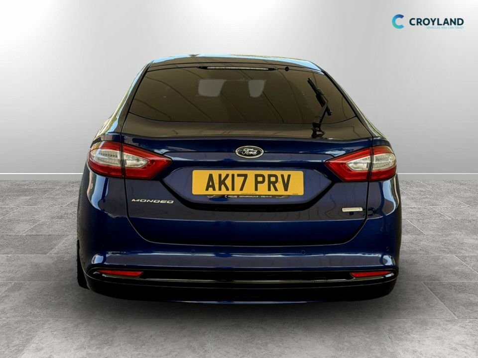Ford Mondeo 1.5L Titanium Blue #4