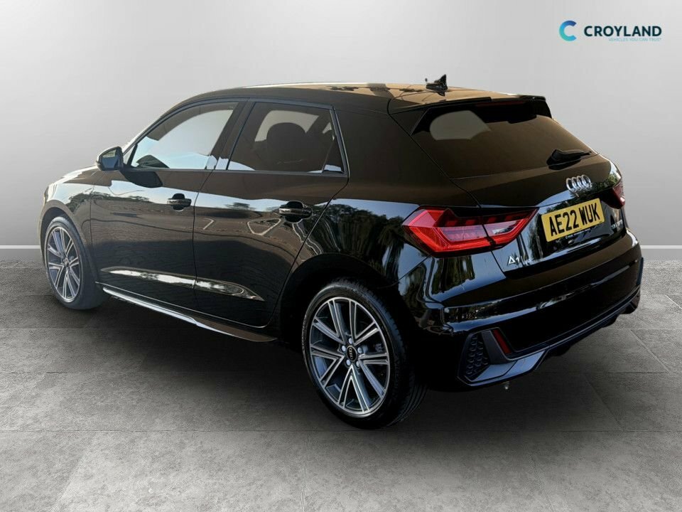 Audi A1 1L S Line AE22WUK Black #5