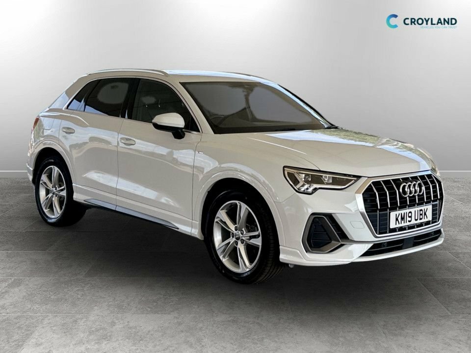 Audi Q3 2L S Line White