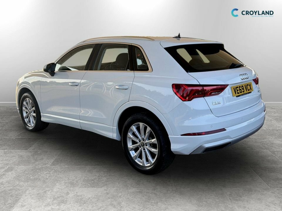Audi Q3 1.5L Sport VE69VCX White #5