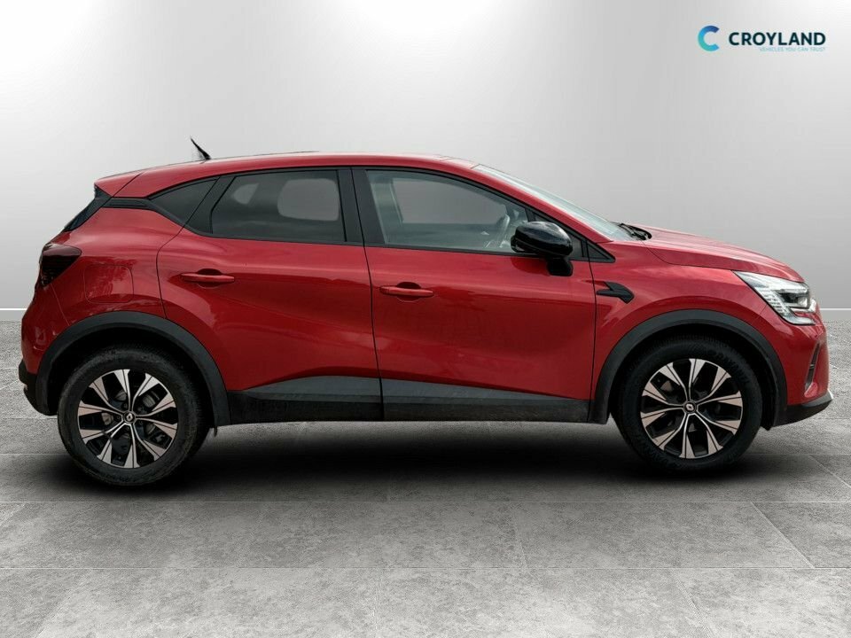 Renault Captur 1L Evolution HN24CXW Red #2