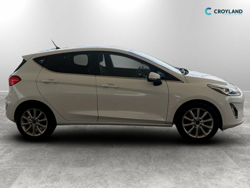 Ford Fiesta 1L Titanium EP18ANR White #2