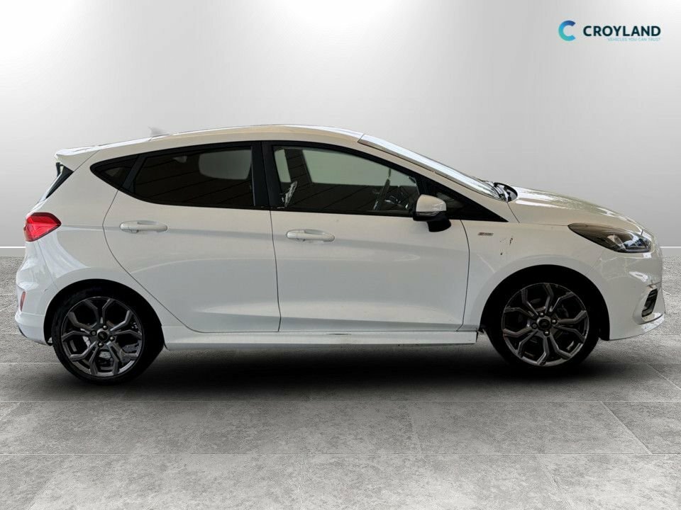 Ford Fiesta 1L St-line Edition LO71JYN White #2