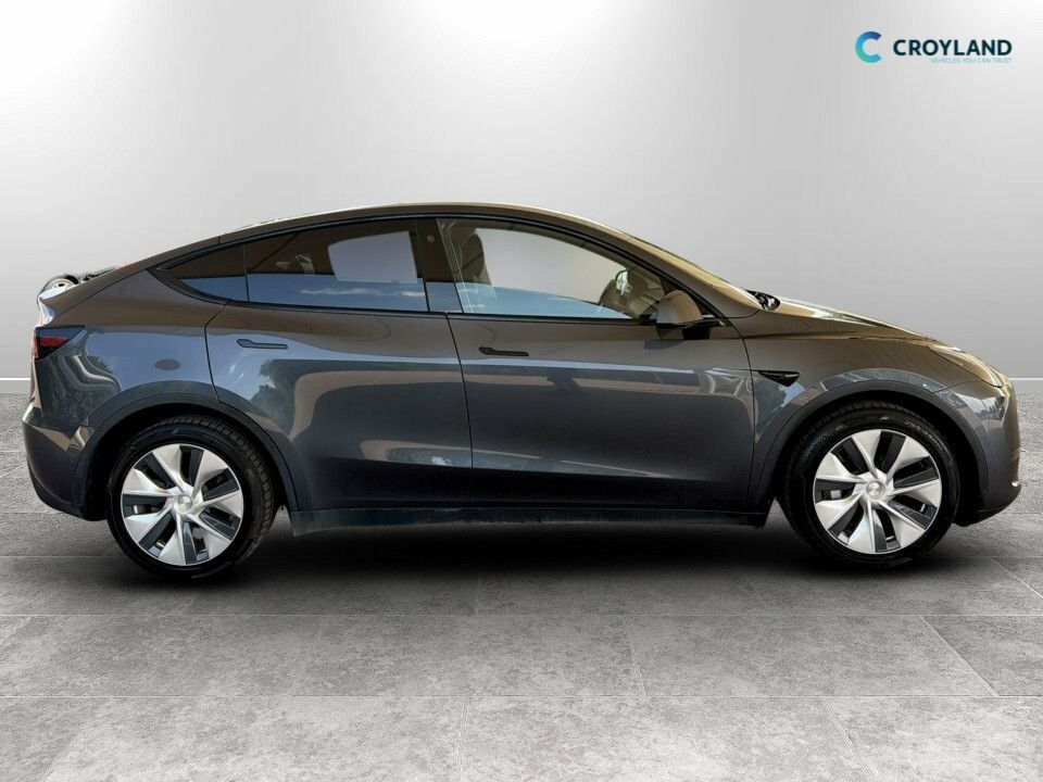 Tesla Model Y Suv BU22YZR Grey #2