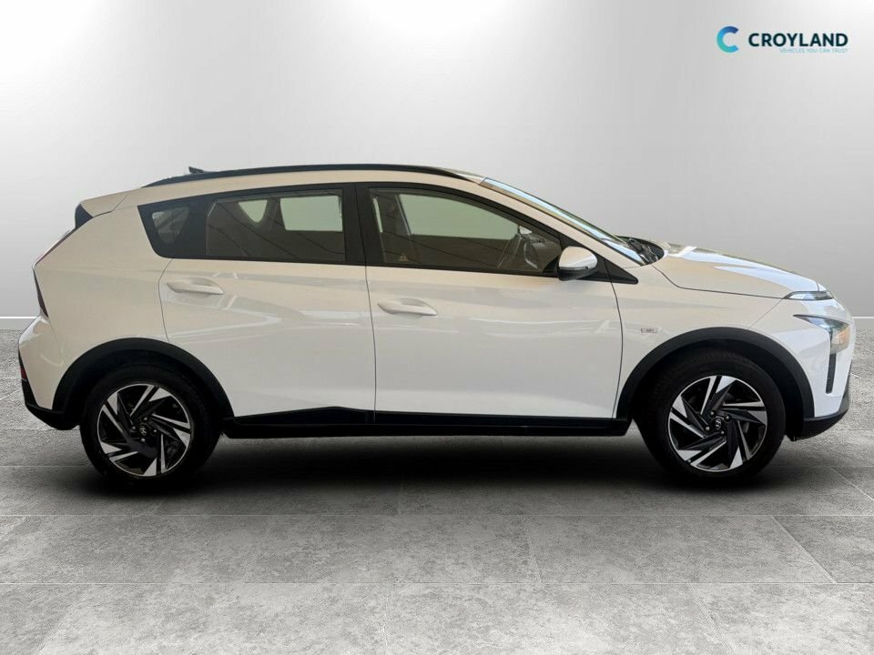 Hyundai Bayon 1L Se Connect White #2