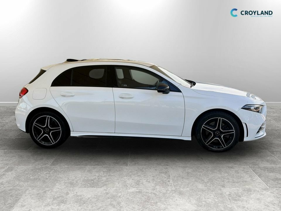 Mercedes-Benz A Class 1.3L Amg Line Edition LR22TKU White #2