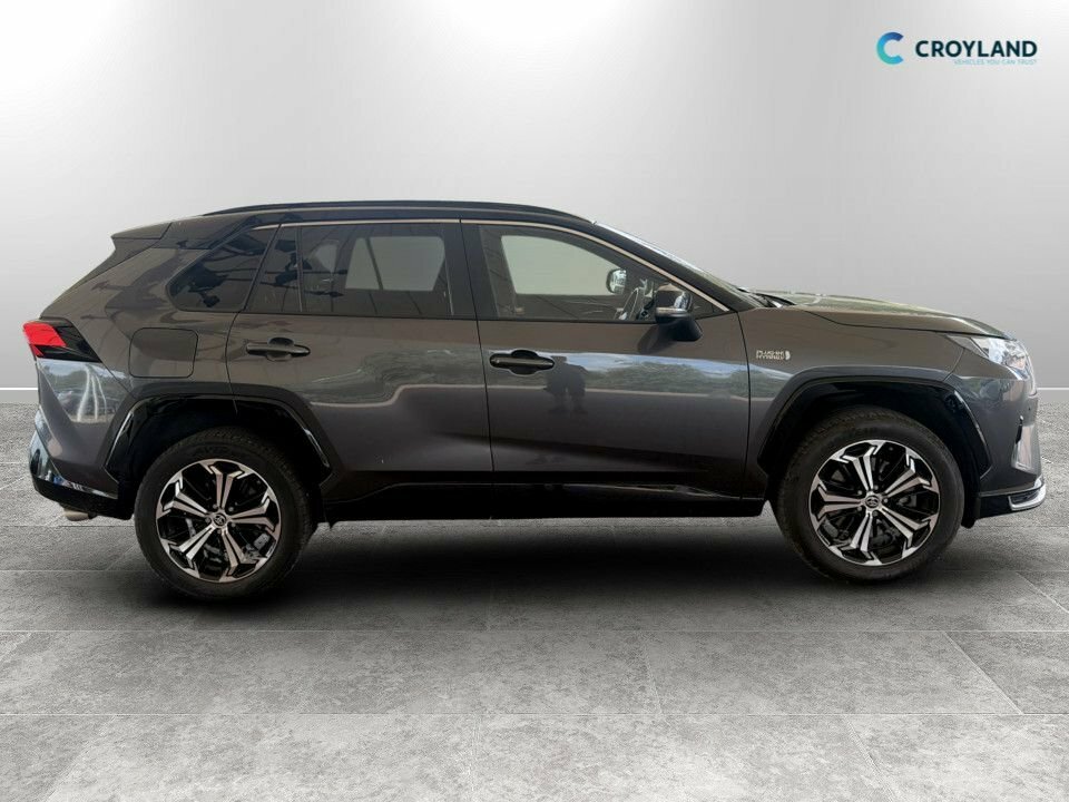 Toyota Rav 4 2.5L Dynamic Grey #2
