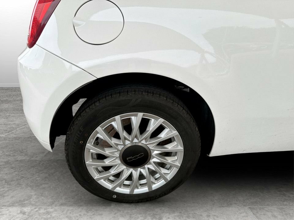 Fiat 500 Hatchback WR73RBX White #4