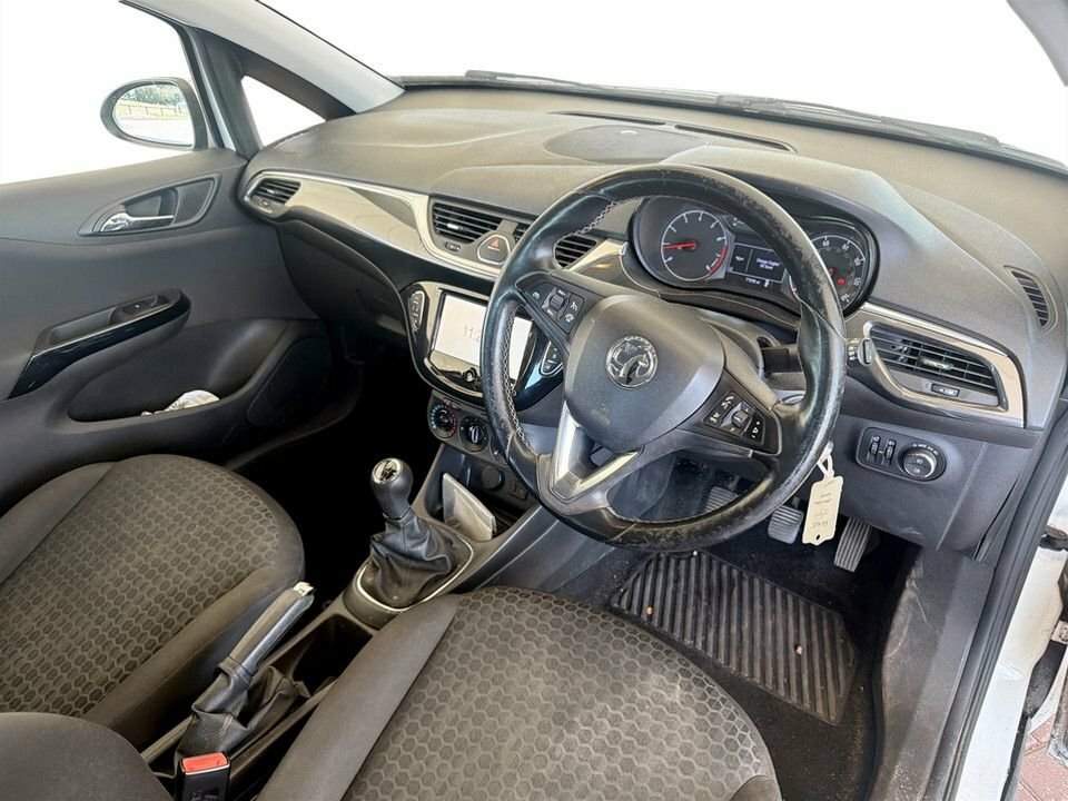 Vauxhall Corsa 1L Excite White #5