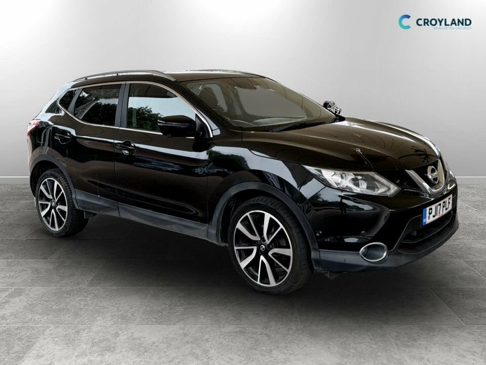 Nissan Qashqai 1.2L Tekna Black