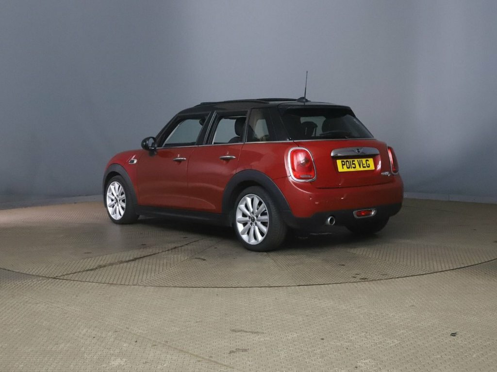 Mini Hatch 1.5L Cooper D Red #2