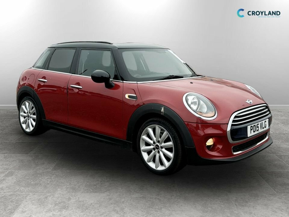 Mini Hatch 1.5L Cooper D Red