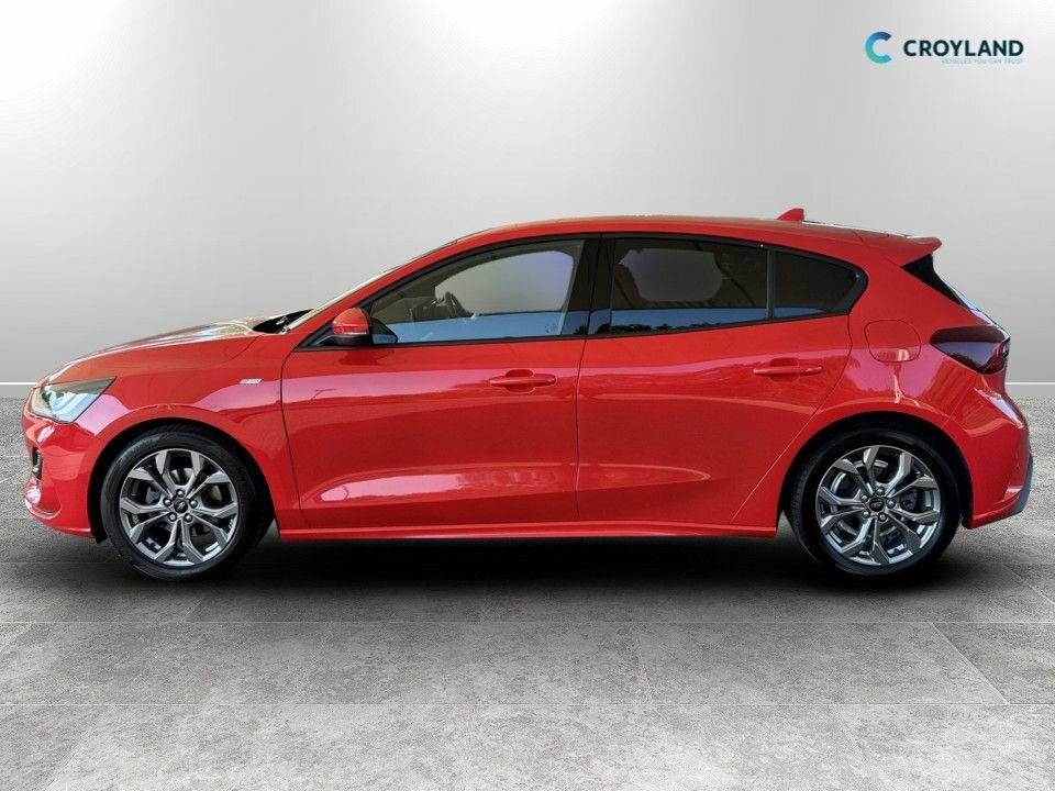 Ford Focus 1L St-line AV73HTZ Red #6