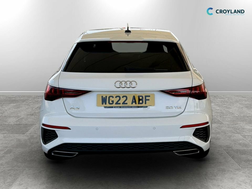 Audi A3 2L S Line WG22ABF White #4