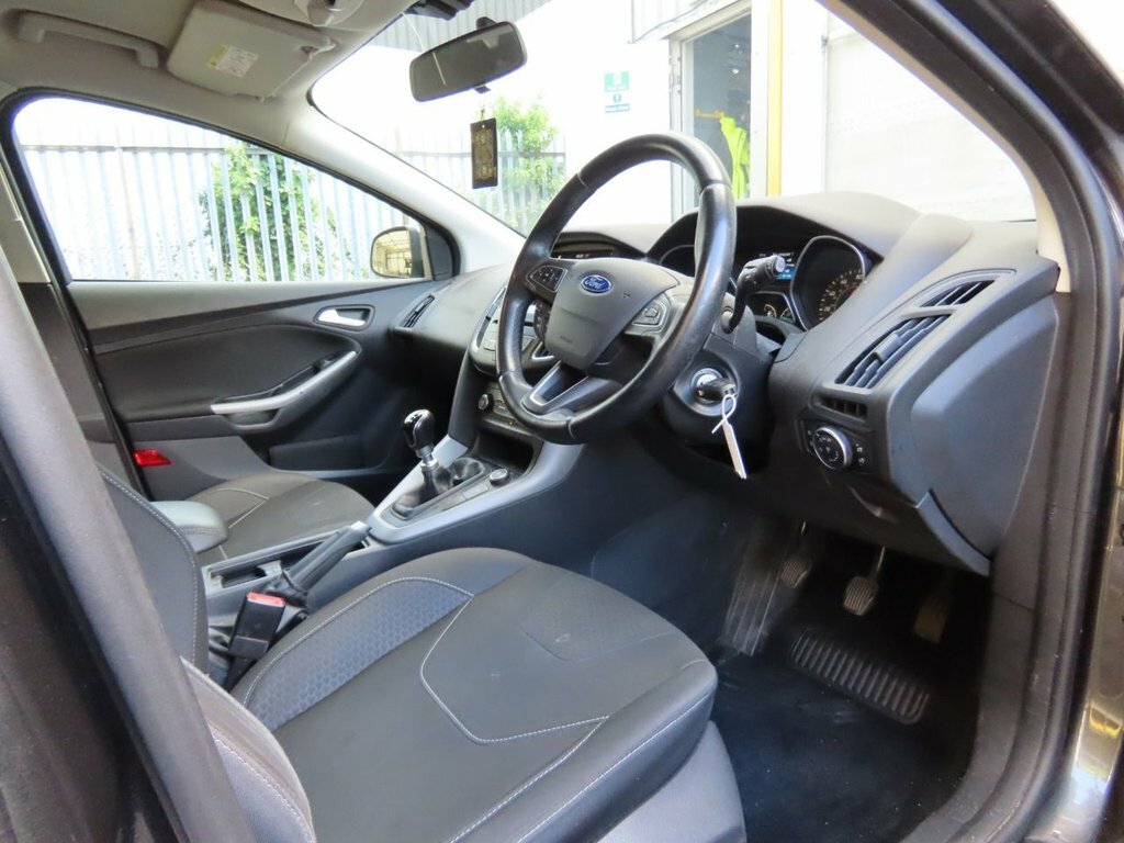 Ford Focus 1L Zetec Edition Grey #3