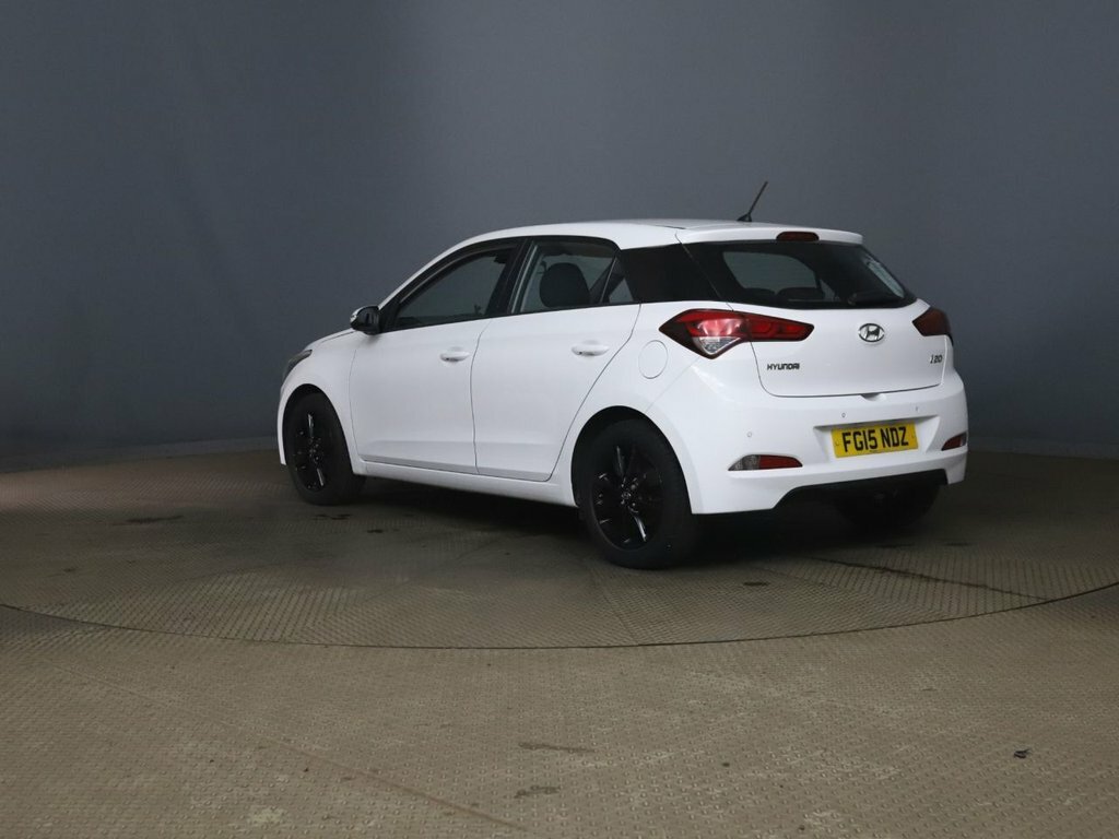 Hyundai I20 1L Se White #2