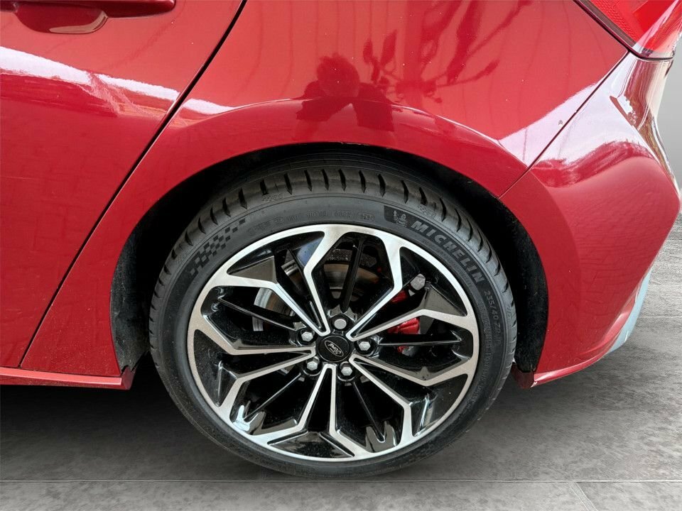 Ford Focus 1L St-line X Edition MT21SUO Red #4