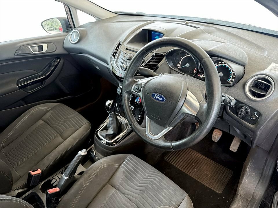 Ford Fiesta 1L Zetec Black #5