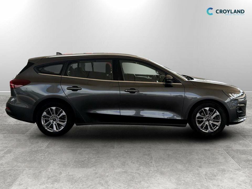 Ford Focus 1L Titanium HT23CYW Grey #2