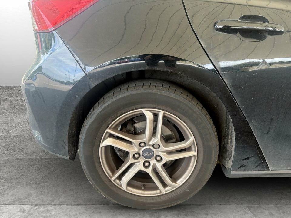 Ford Focus 1L Zetec MH68VPC Black #4