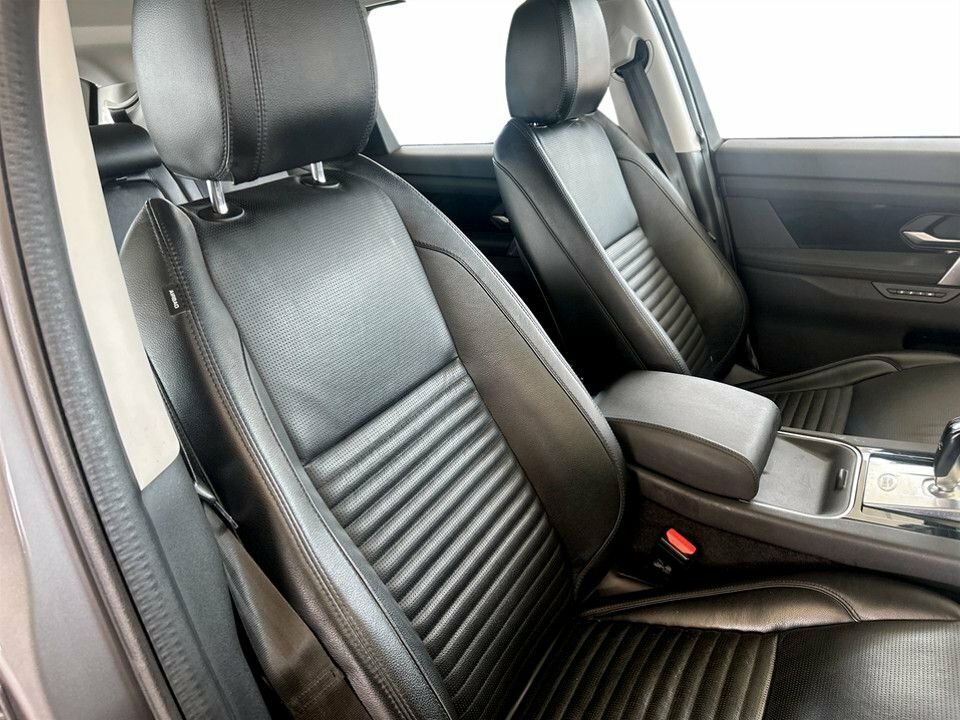 Land Rover Discovery Sport New Discovery Sport P300e #13