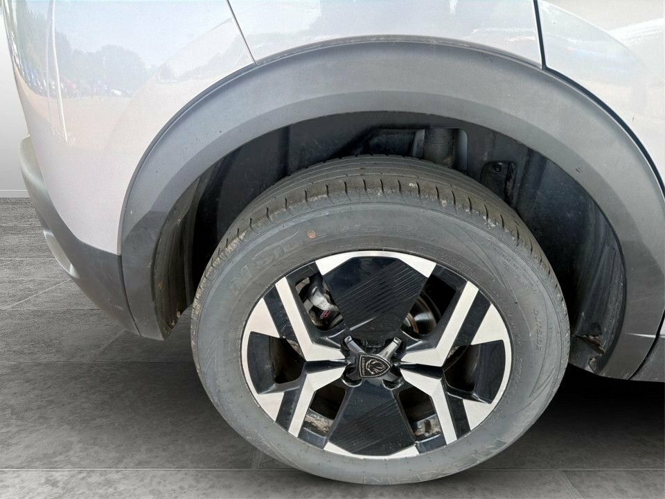 Peugeot 2008 1L Allure FV74JSU Grey #4