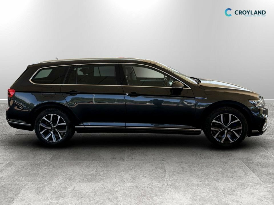 Volkswagen Passat 1.4L Gte KS22RWZ Grey #2