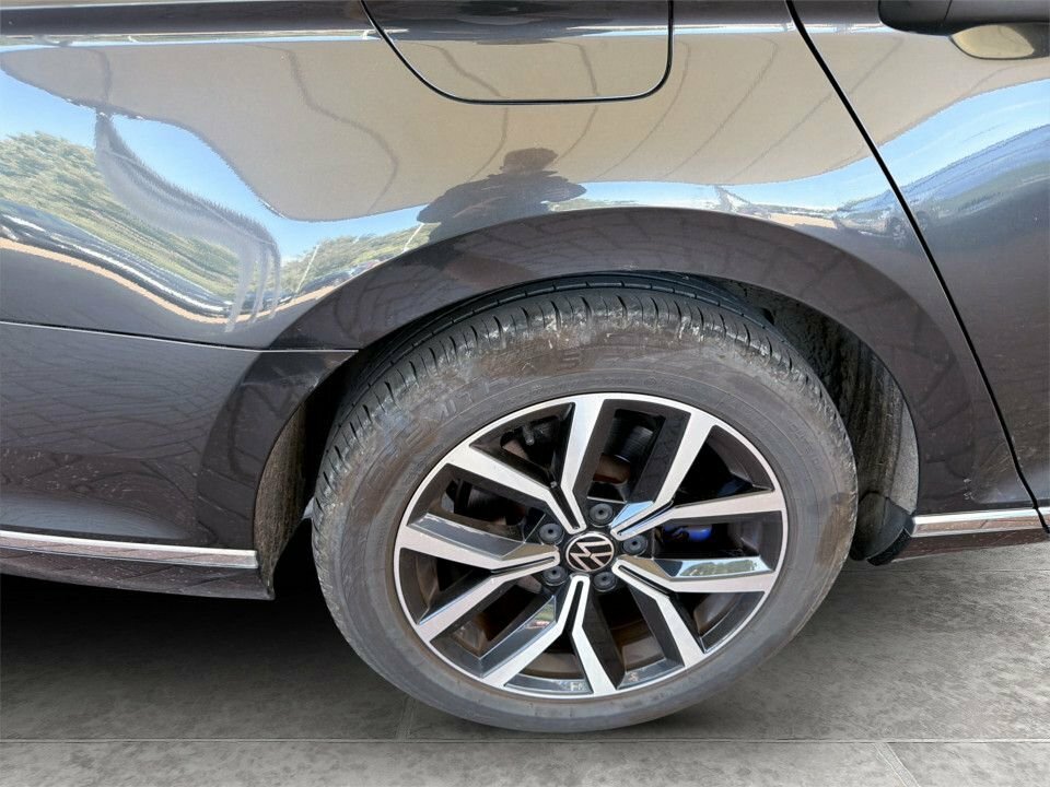 Volkswagen Passat 1.4L Gte KS22RWZ Grey #4