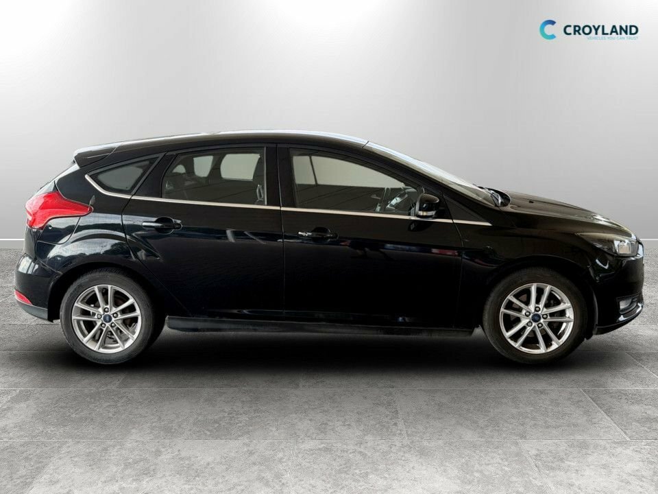 Ford Focus 1L Zetec EF15ONL Black #2