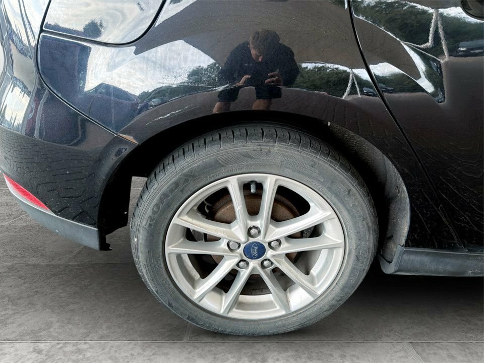 Ford Focus 1L Zetec EF15ONL Black #4