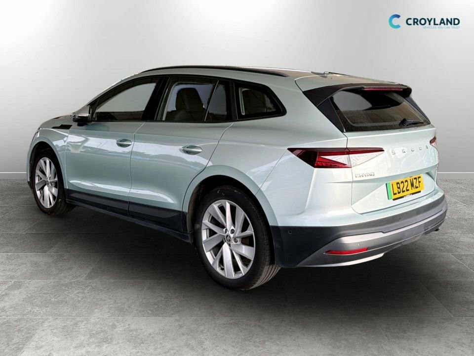 Skoda ENYAQ Suv Silver #3