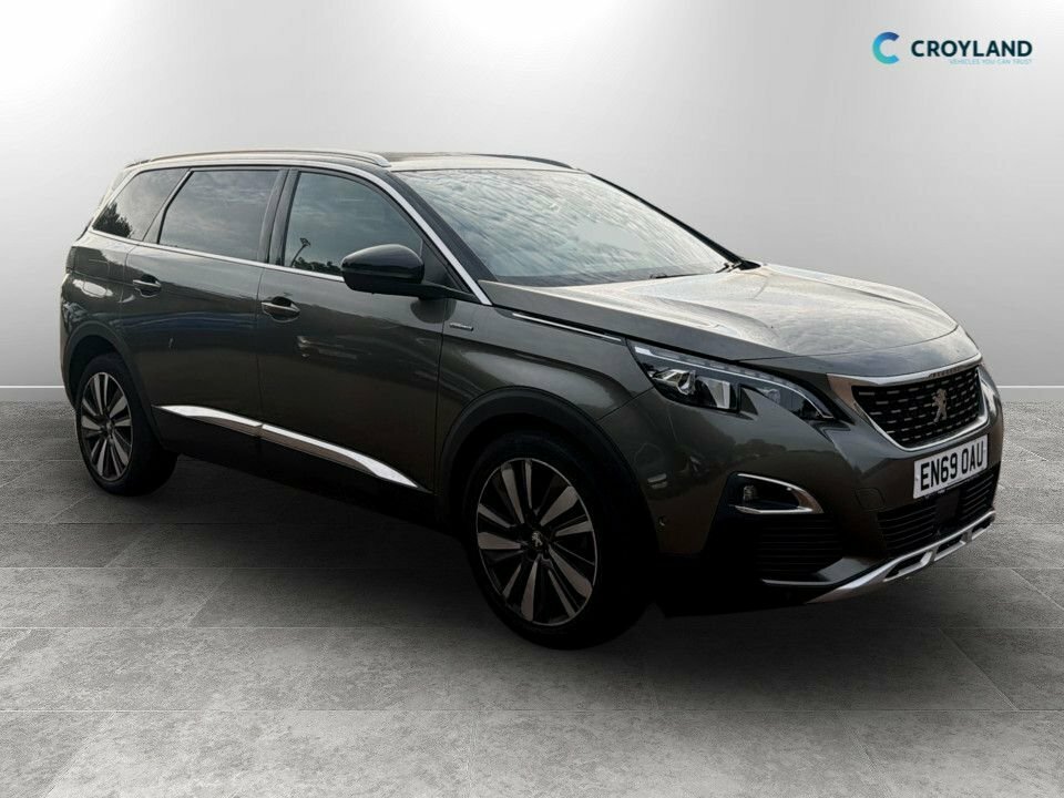 Peugeot 5008 Allure Puretech Ss Green #1
