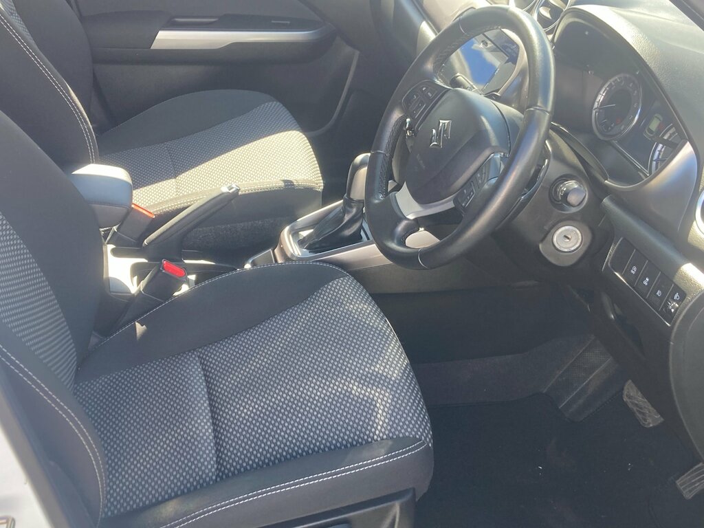 Suzuki Vitara 1.4 Boosterjet Sz-t Suv Euro 6 S RJ69URN White #5