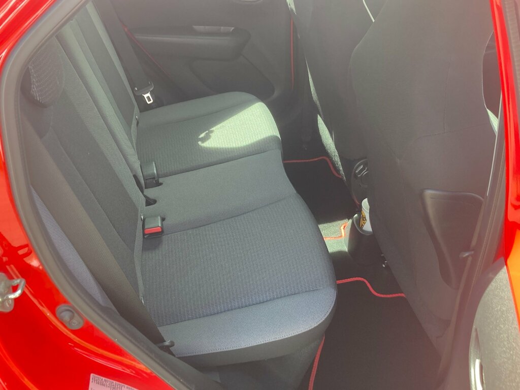 Toyota Aygo 1.0 Vvt-i X-play Hatchback Euro Red #6