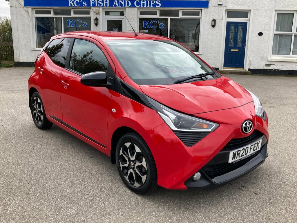 Toyota Aygo 1.0 Vvt-i X-trend Red #5