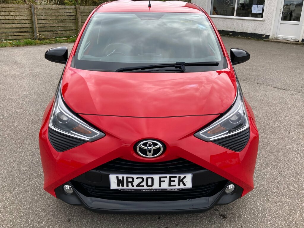 Toyota Aygo 1.0 Vvt-i X-trend Red #6