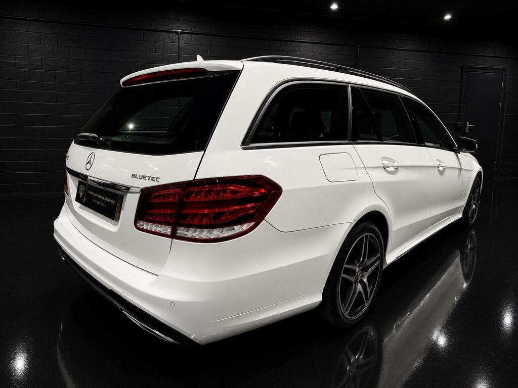 Mercedes-Benz E Class 3.0 E350 V6 Bluetec Amg Night Edition G-tronic Eu OY15ZNU White #3