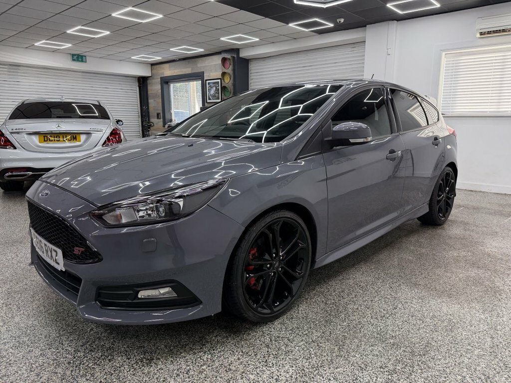 Ford Focus 2L St-3 Grey #6