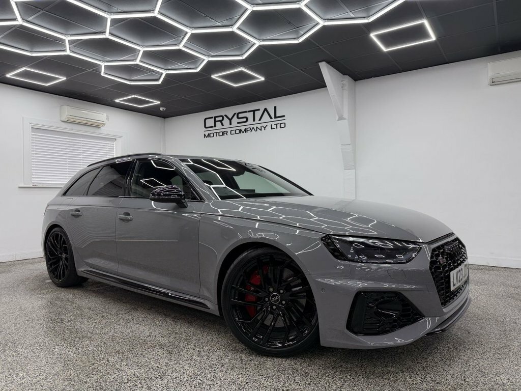 Audi RS4 Avant 2.9L Vorsprung Grey