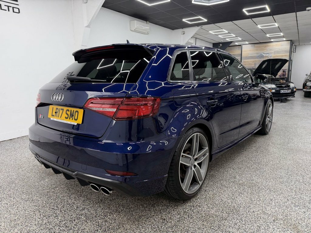 Audi S3 2L Black Edition Blue #3