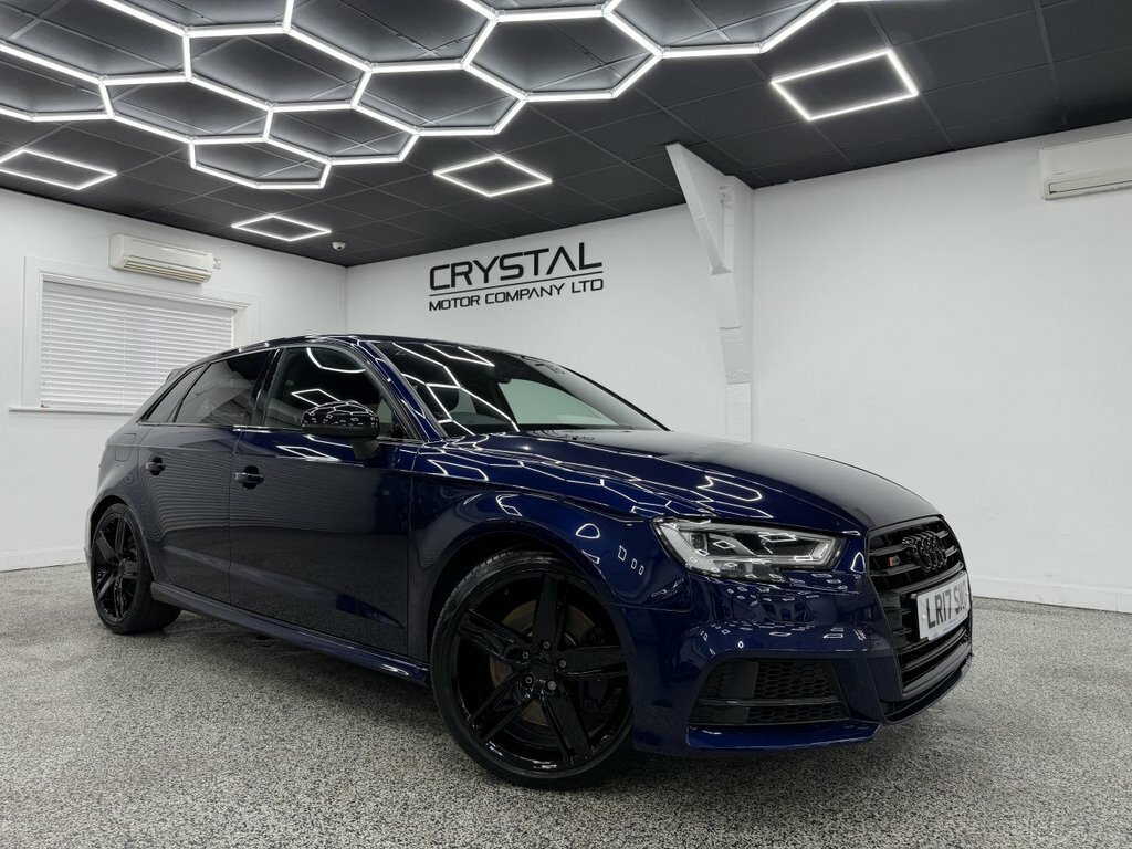 Audi S3 2L Black Edition Blue