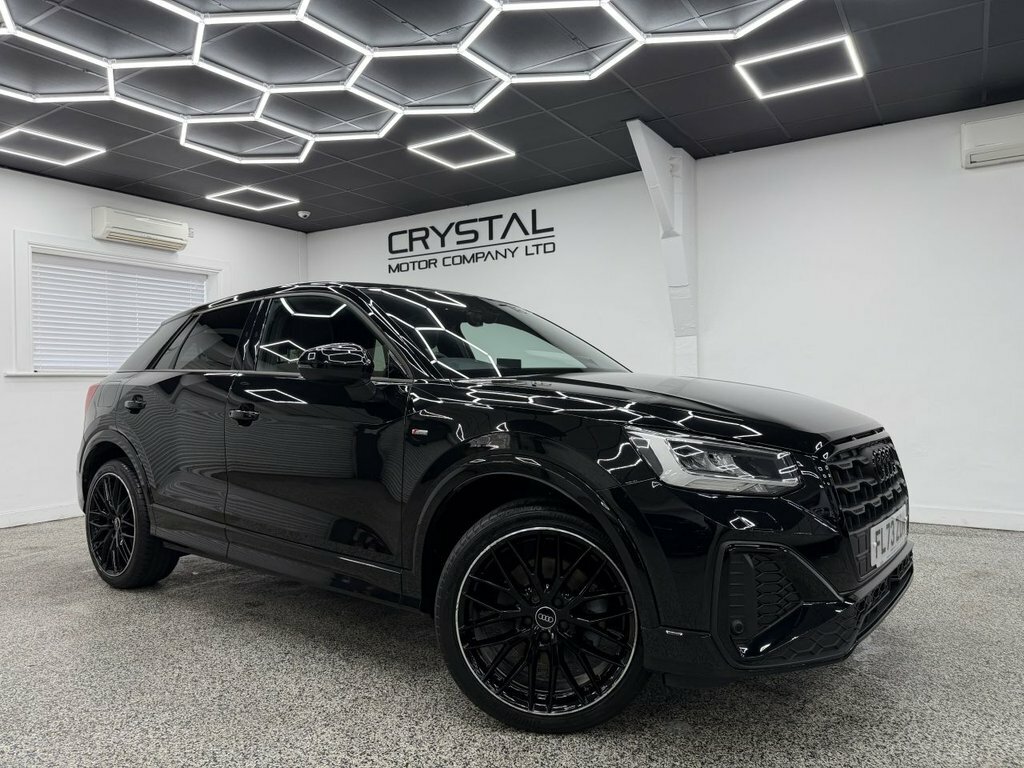 Audi Q2 1.5L Black Edition Black