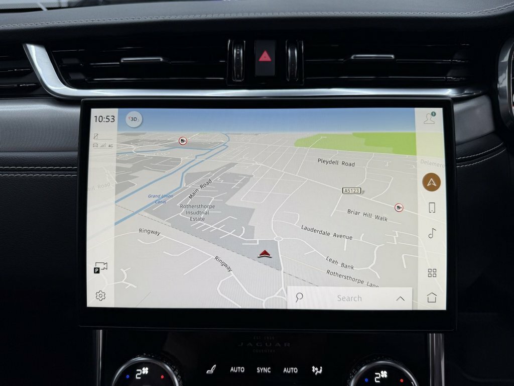 Jaguar XF 2.0 D200 Mhev R-dynamic Se Sportbrake A Red #26