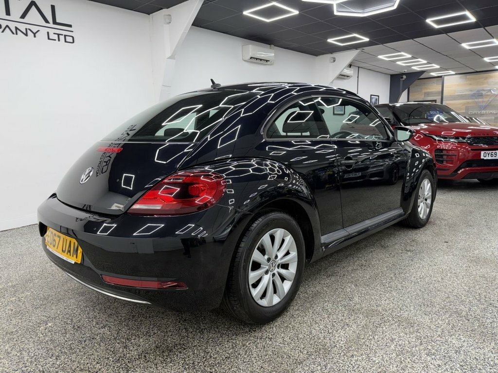 Volkswagen Beetle Hatchback Black #3