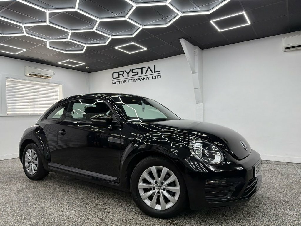 Volkswagen Beetle Hatchback Black