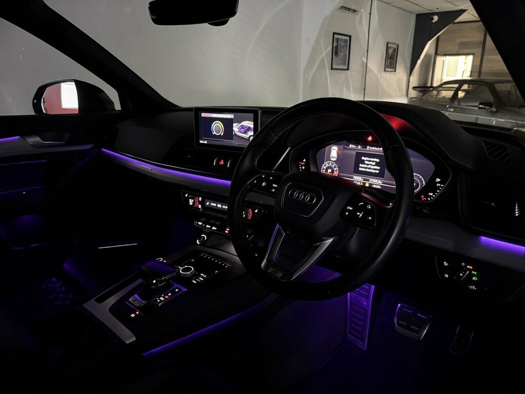Audi SQ5 3L Null White #21