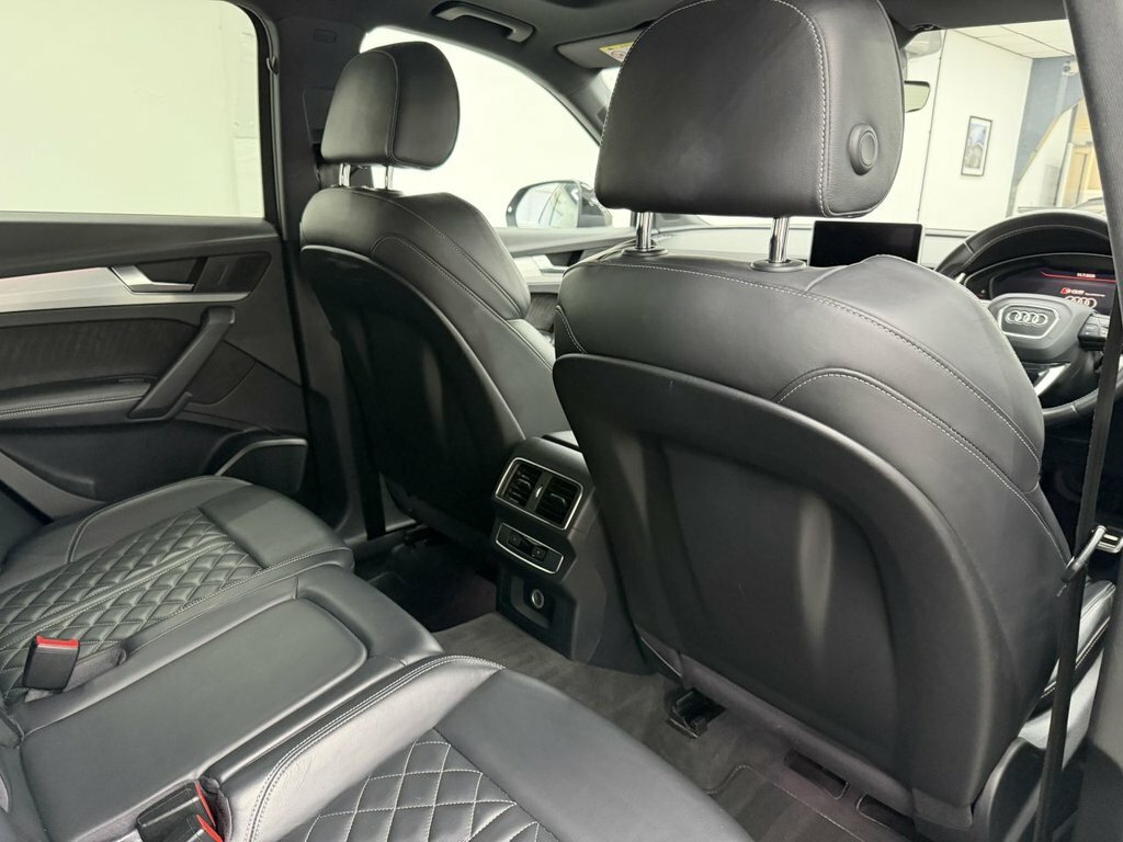 Audi SQ5 3L Null White #22